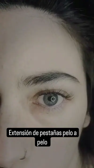 Pestañas pelo a pelo